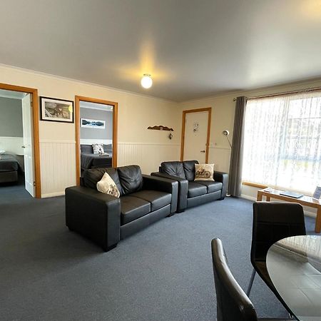 Castaway Holiday Apartments Strahan Kültér fotó