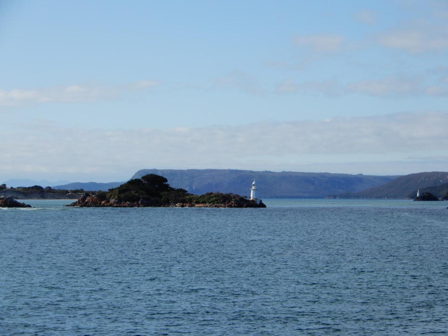 Castaway Holiday Apartments Strahan Kültér fotó