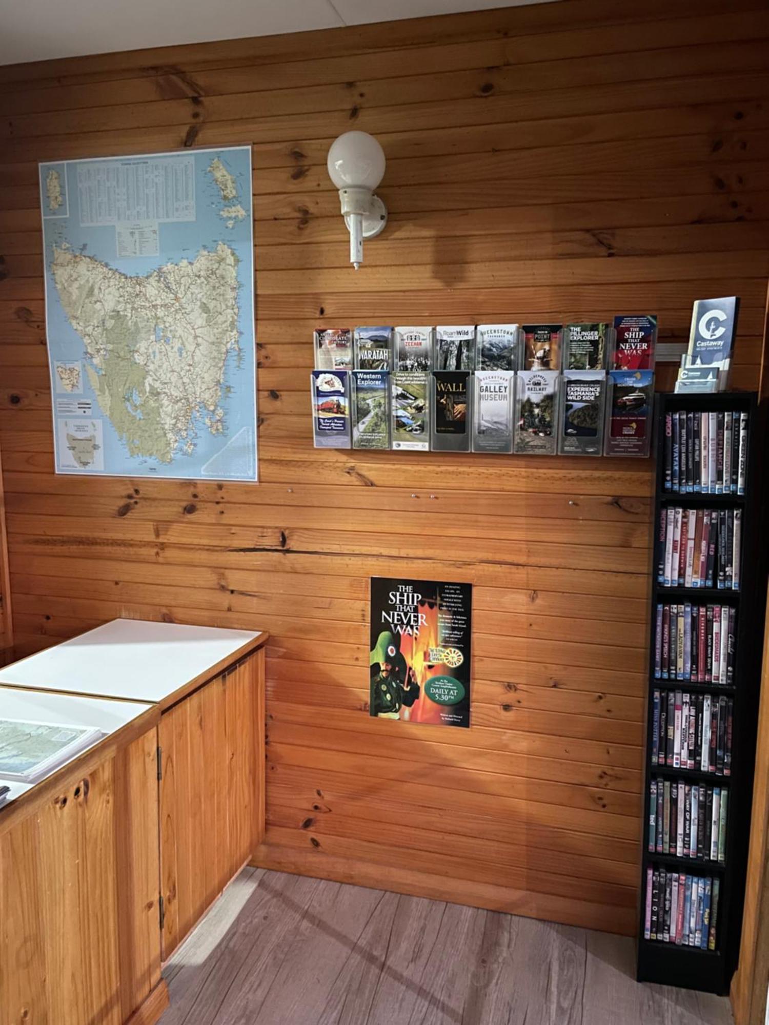 Castaway Holiday Apartments Strahan Kültér fotó
