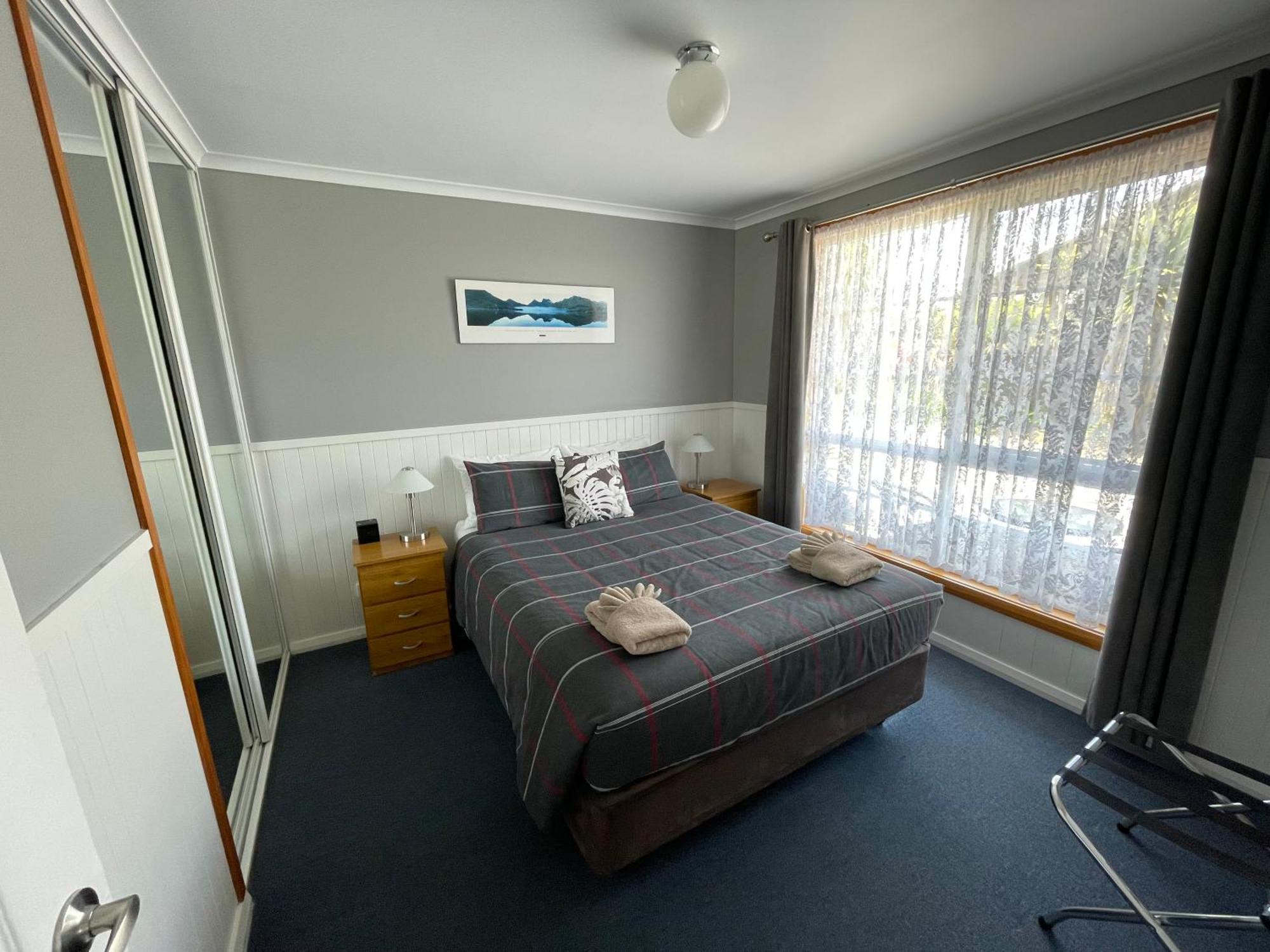 Castaway Holiday Apartments Strahan Kültér fotó