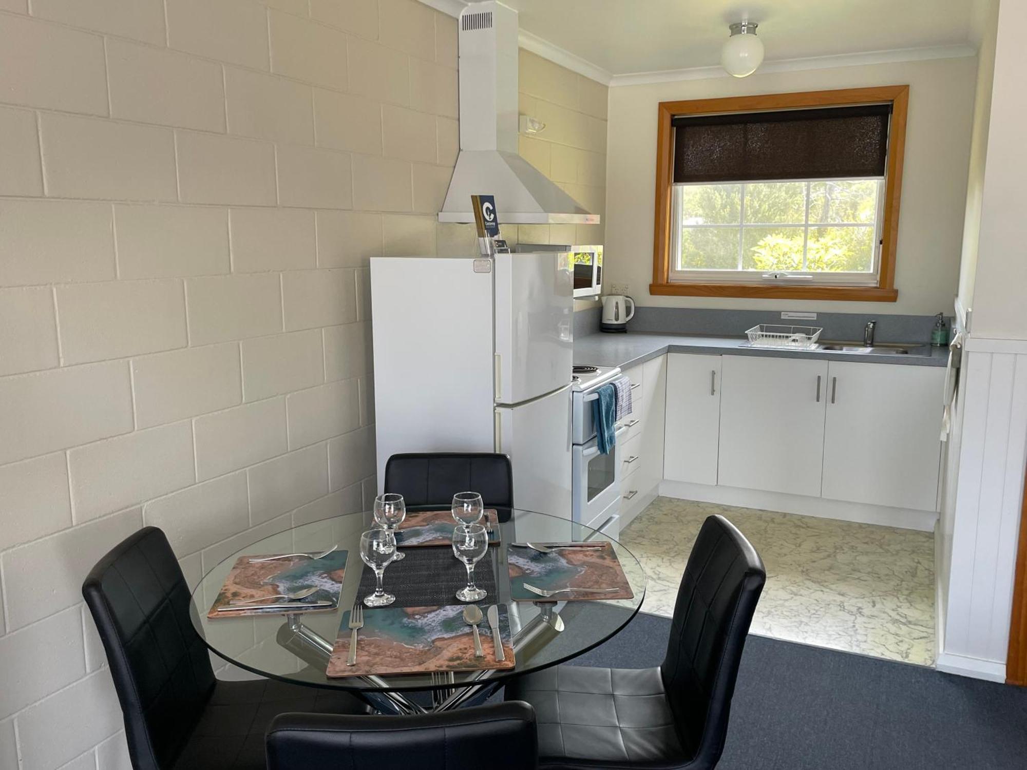 Castaway Holiday Apartments Strahan Kültér fotó