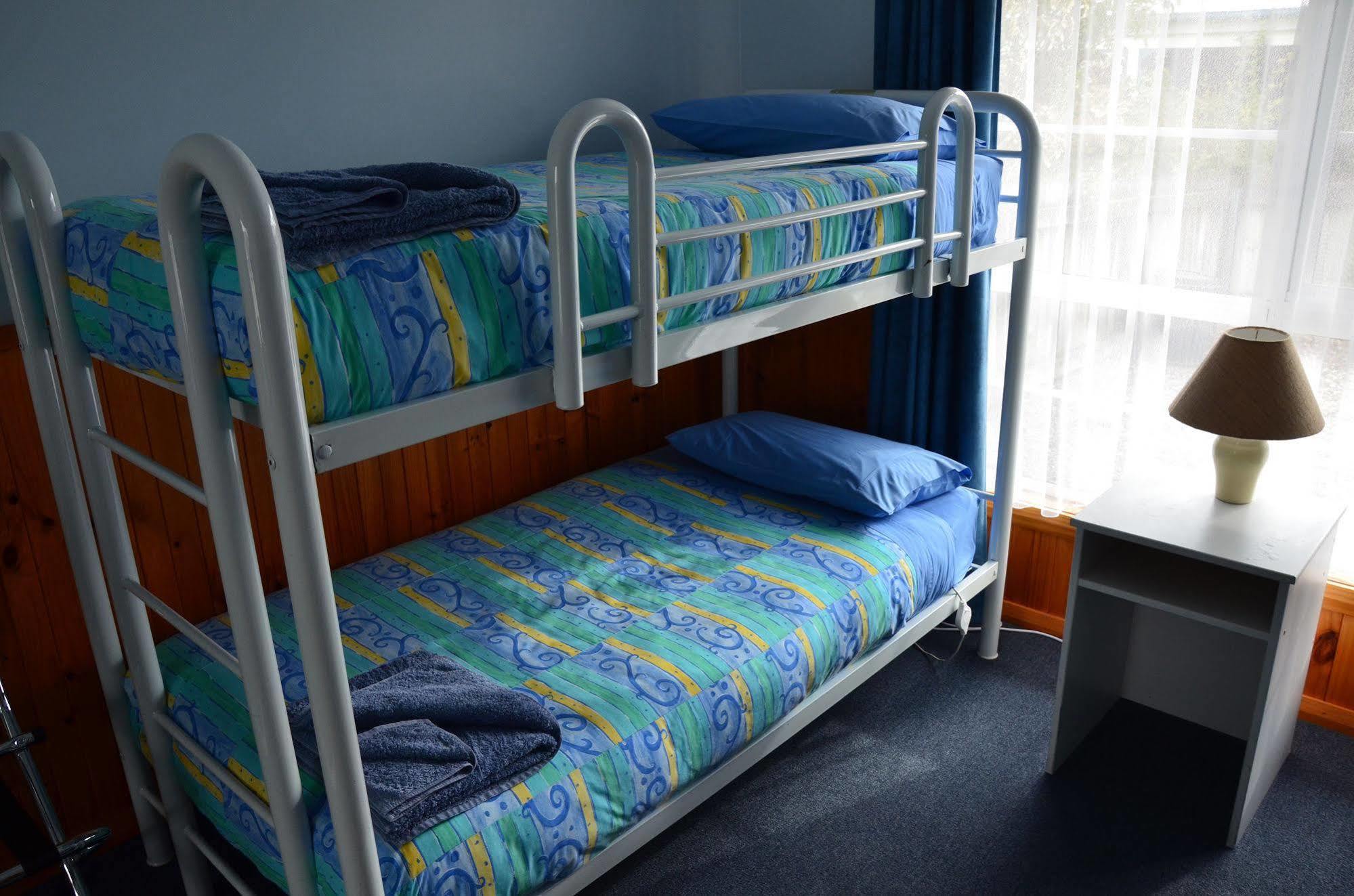 Castaway Holiday Apartments Strahan Kültér fotó
