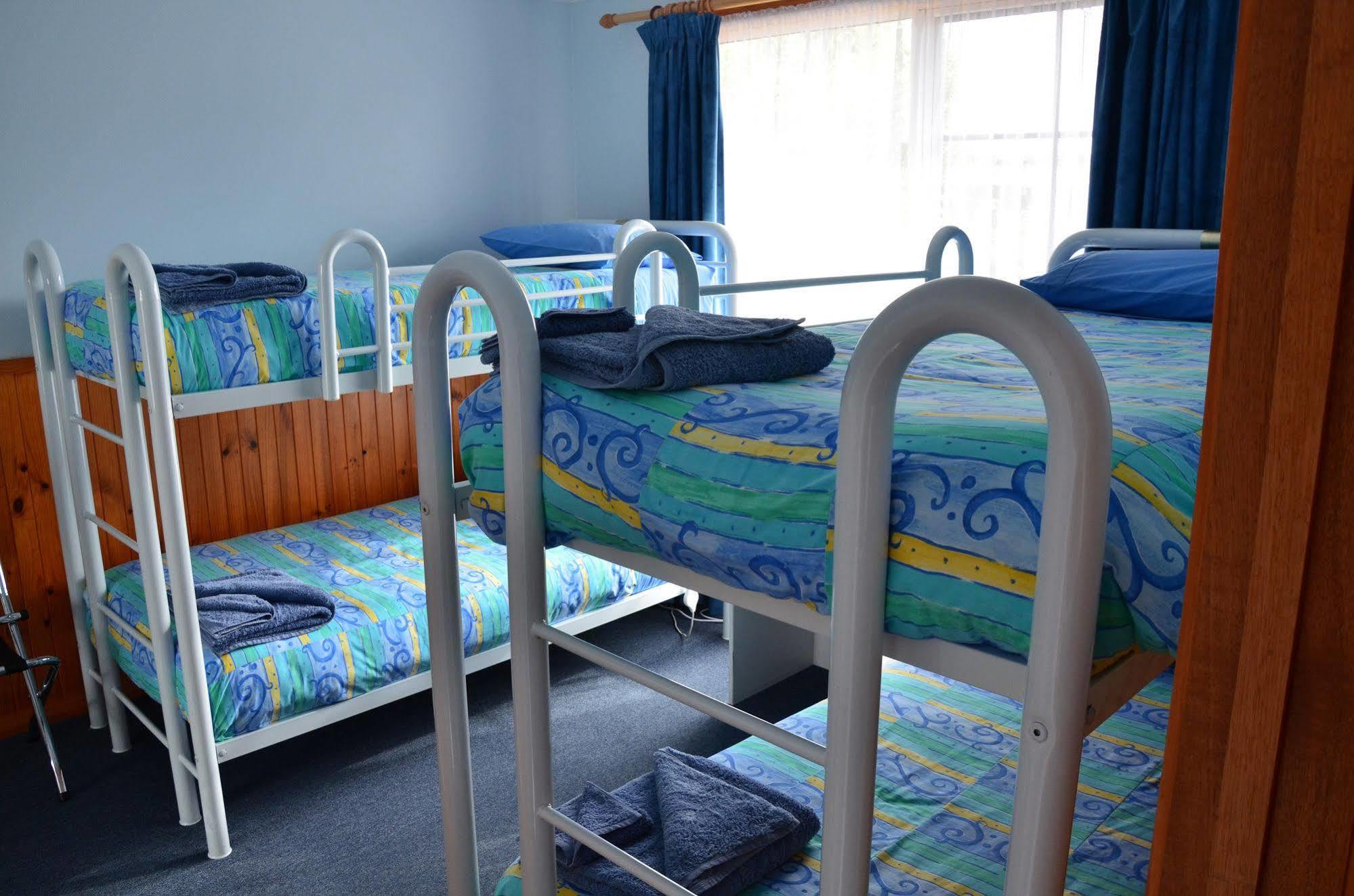Castaway Holiday Apartments Strahan Kültér fotó
