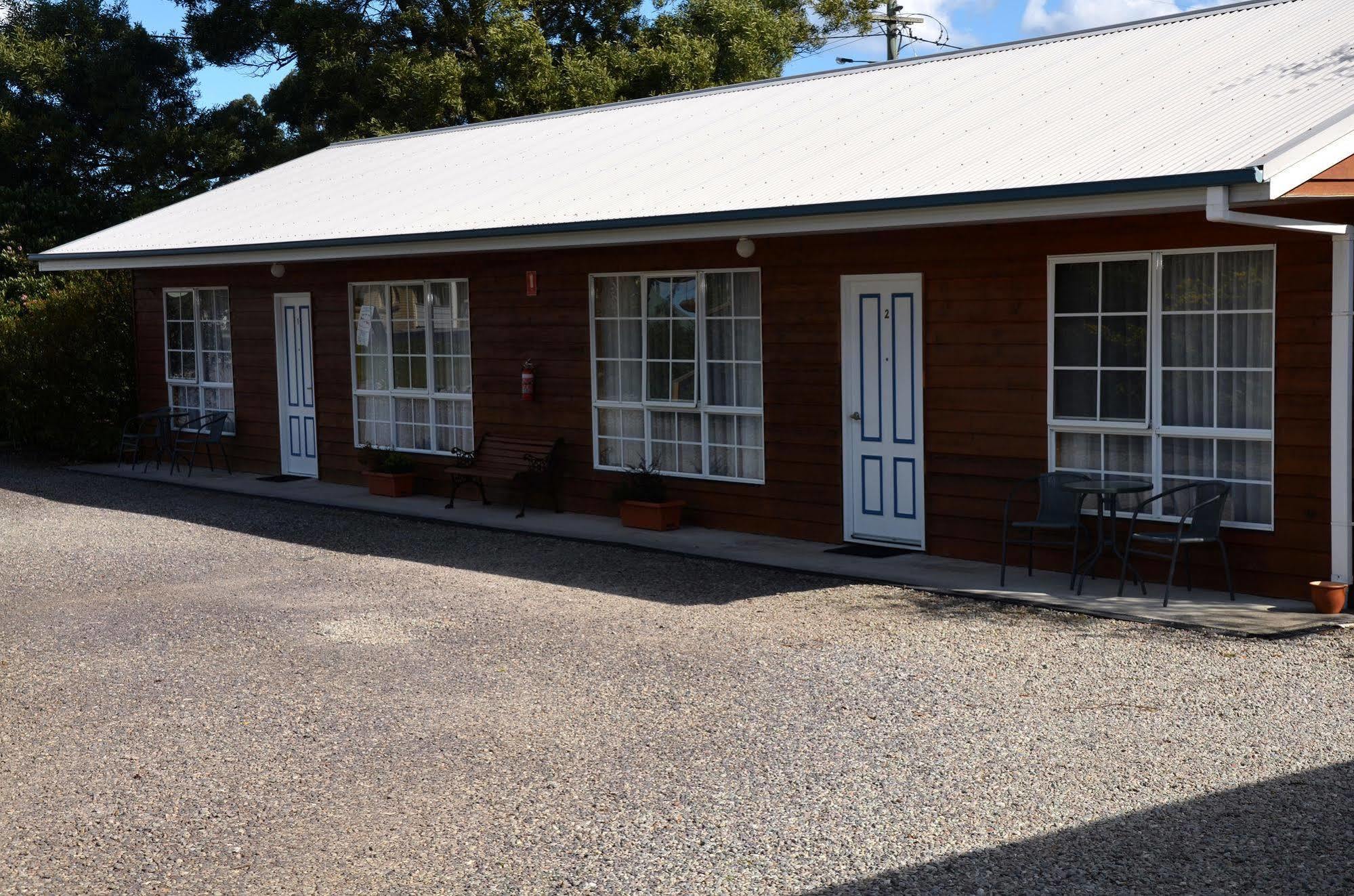 Castaway Holiday Apartments Strahan Kültér fotó